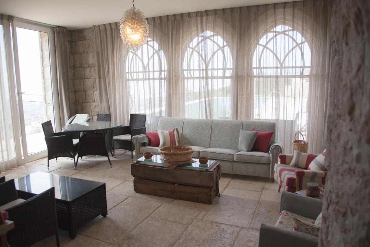 Beit Teta Mona Hotel Al Arabah Buitenkant foto